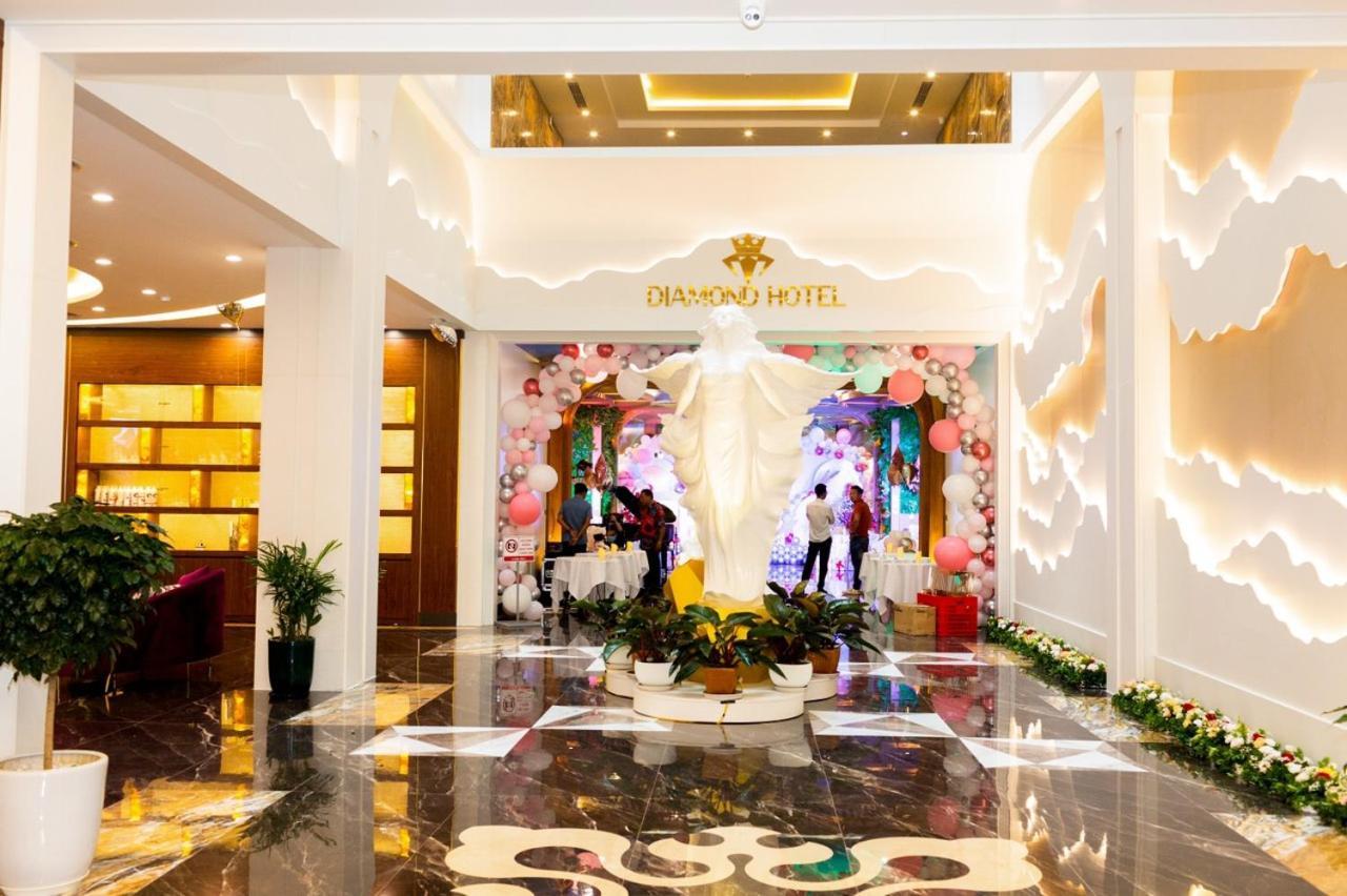 Diamond Hotel Van Don Cam Pha Exterior photo
